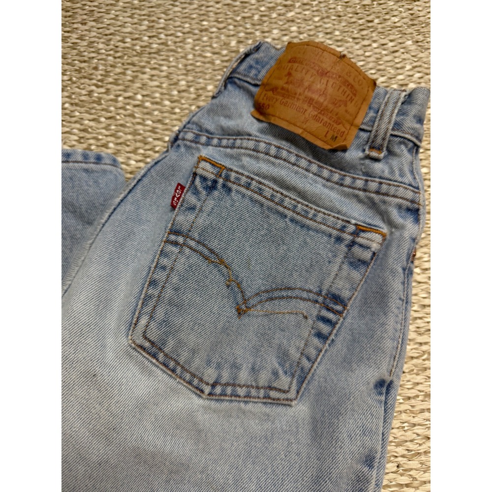 Vintage Levis 550 Relaxed Fit Tapered Leg Jeans Size 5 JR M 26 Waist 1999 90's